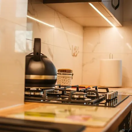 Διαμέρισμα Omega I